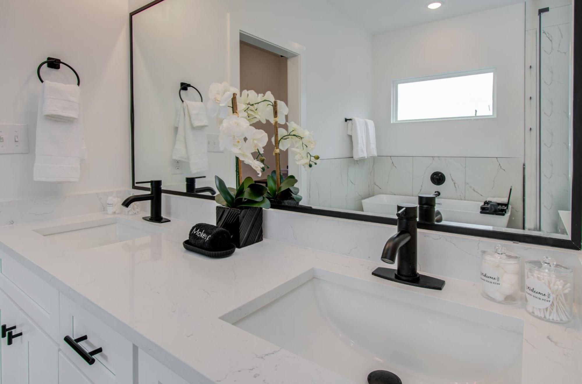 Urban Luxe Getaway 4 Mins To Dt Newly Built Home Хьюстон Экстерьер фото